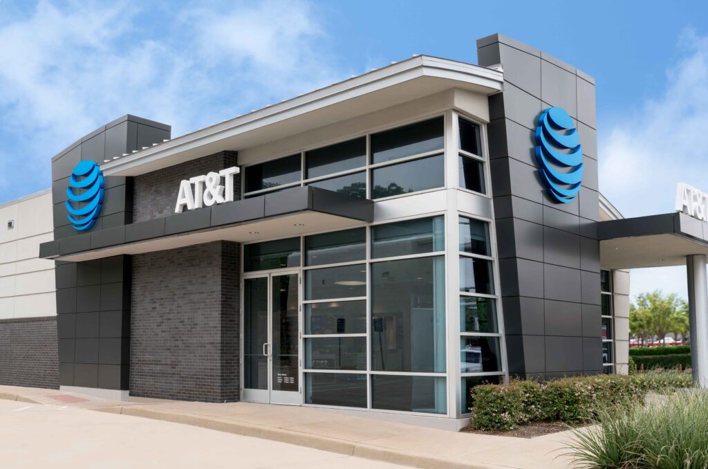 AT&T Announces The End of Copper Phone Lines In California Next Year