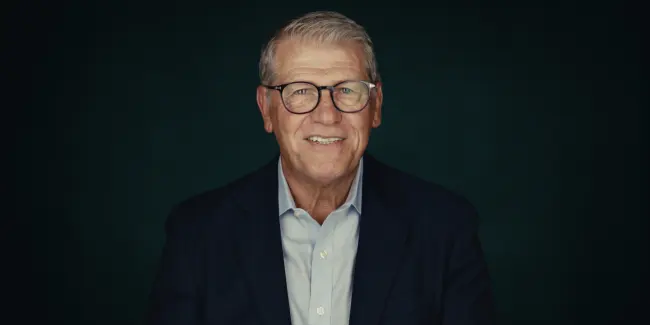 Geno Auriemma talks Apple TV’s The Dynasty: UConn Huskies
