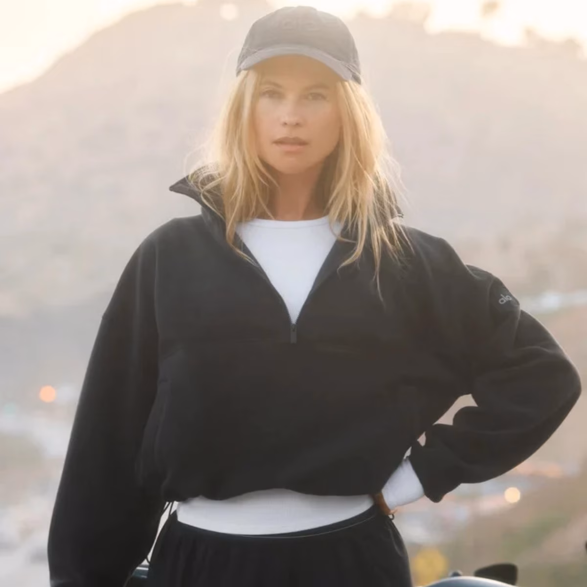 Alo Early Black Friday Sale: Save 30% on Hoodies, Sweats & Sports Bras