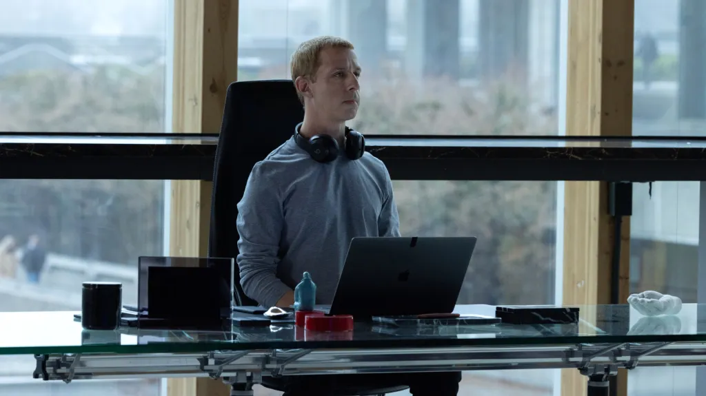 ‘The Social Reckoning: Aaron Sorkin, Mikey Madison, Jeremy Allen White