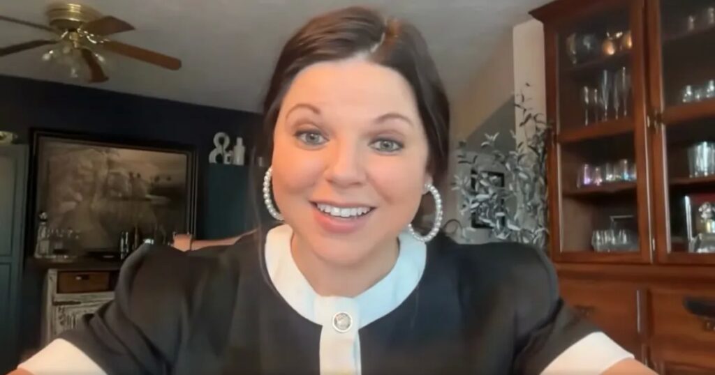 Amy Duggar Says Cousin Josh Should ‘Rot’ in Prison