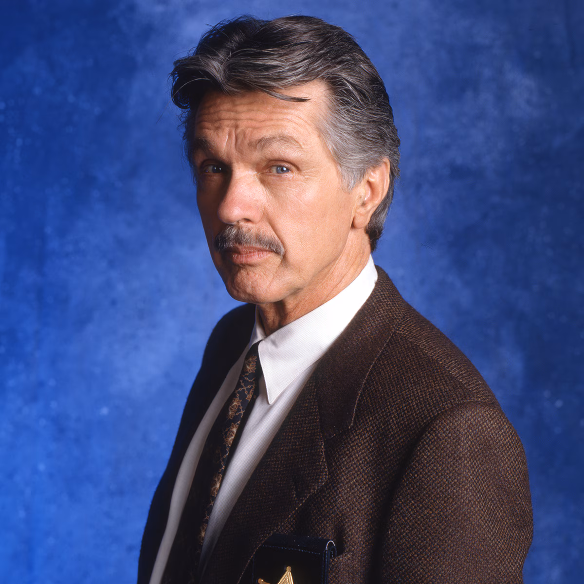 Tom Skerritt Dead at 93: Julia Roberts, Picket Fences Costars Pay Tribute